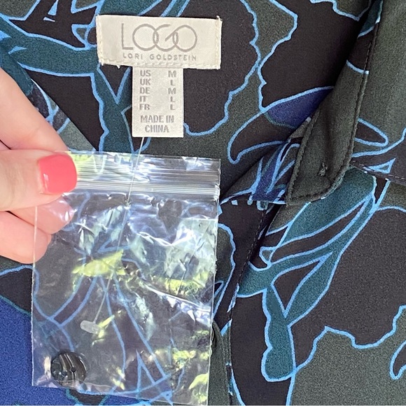 NWOT Logo by Lori Goldstein Floral Button Down Blouse Green/Blue Size Medium - Picture 10 of 12